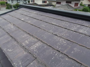 塗り替え前の屋根